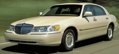2002 Lincoln Town Car