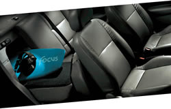 2004 Ford Focus interior